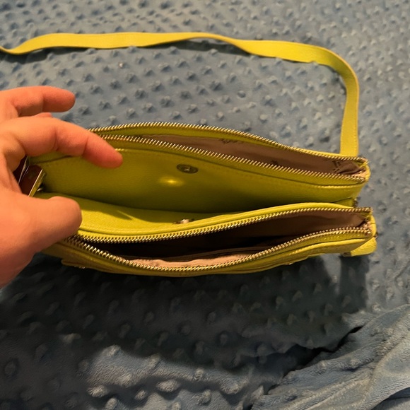 Lime green 31 cross body purse. - Picture 2 of 3